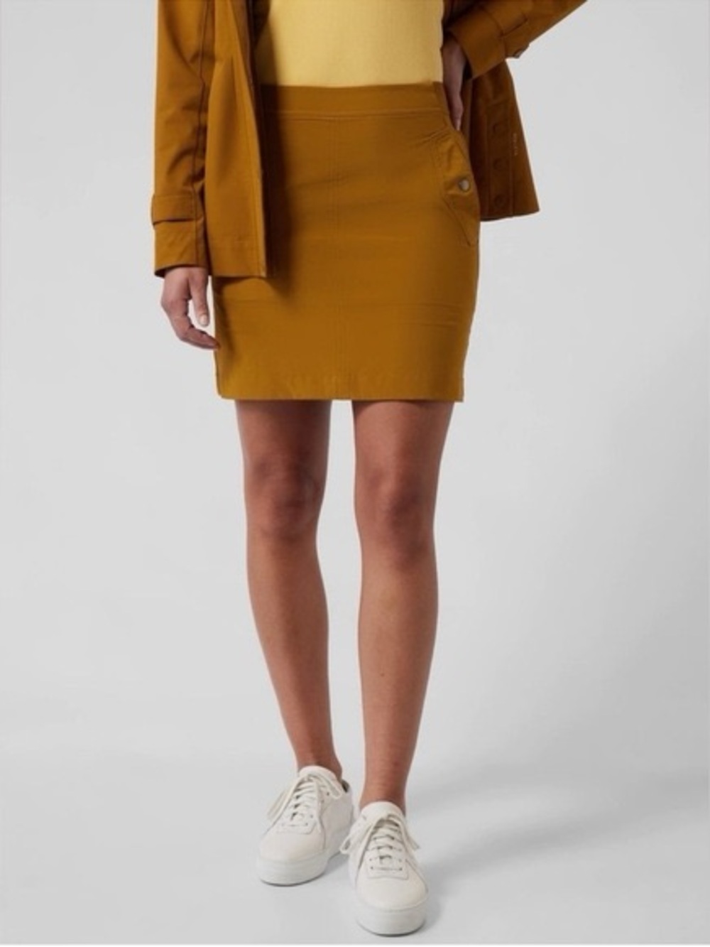Athleta Vienna Mustard Yellow Athletic Cargo Skort